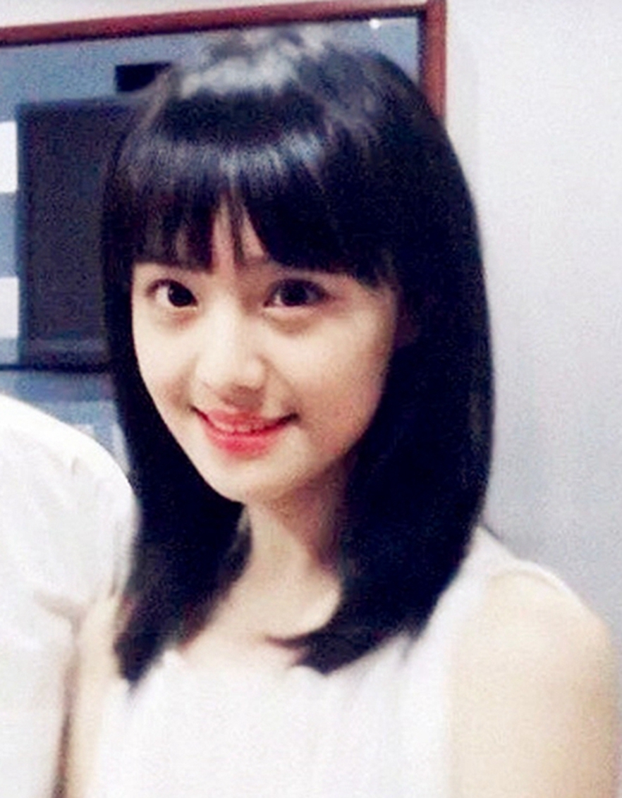 明星们刚出道时:郑爽清纯,张柏芝玉女,戚薇逆袭成女神!