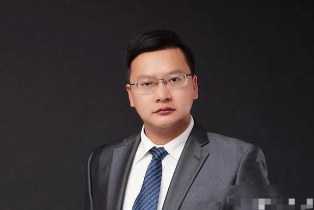 错换人生28年,姚策律师周兆成发声:对姚策心存遗憾,希望他安息