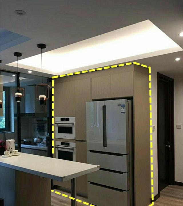 冰箱内嵌式与餐边柜组合,如今正流行,省空间,多收纳,完美设计