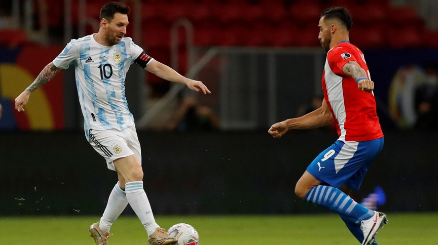 阿根廷1-0巴拉圭 两连胜稳居第一出线 梅西迎来里程碑