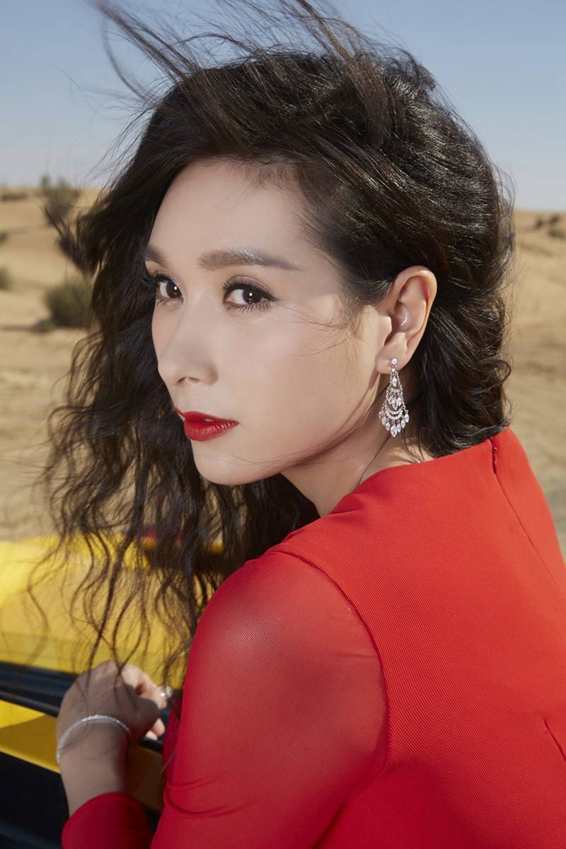 1974年的女星北京的徐静蕾香港的杨千嬅你喜欢哪一个