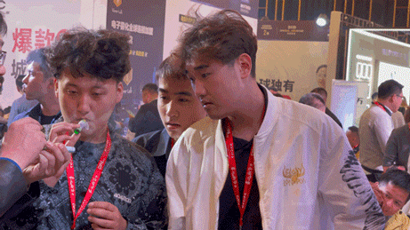 jex·成都雾化:入春的第一家"火锅店"落入谁家?