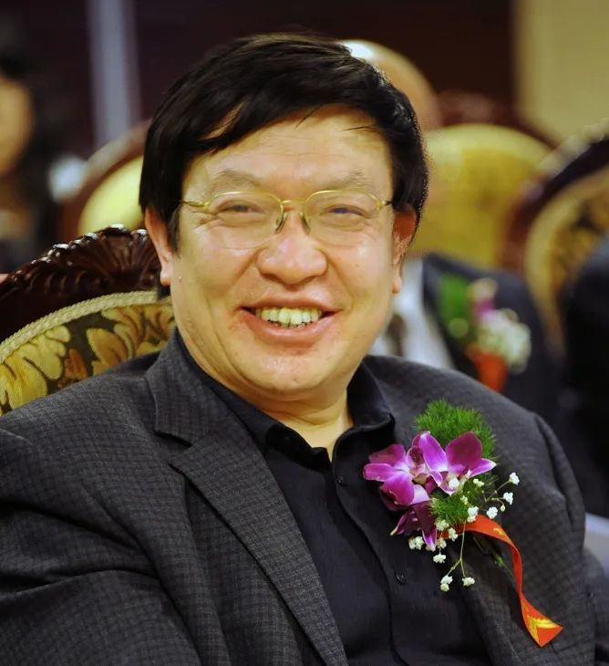 创新,学习和应用的交流合作平台为总目标, 王明亮提出建设中国知识