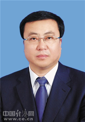 新任新疆维吾尔自治区党委常委张柱已任党委组织部部长(图|简历)_凤凰