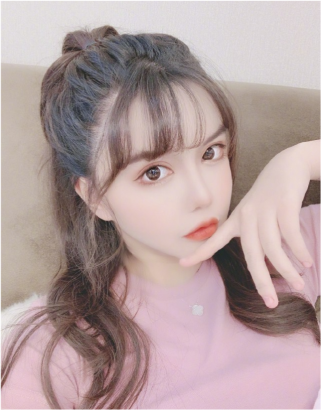 网红韩安冉整容过度,鼻孔太小呼吸不畅说话大喘气,整容疤痕明显__凤凰