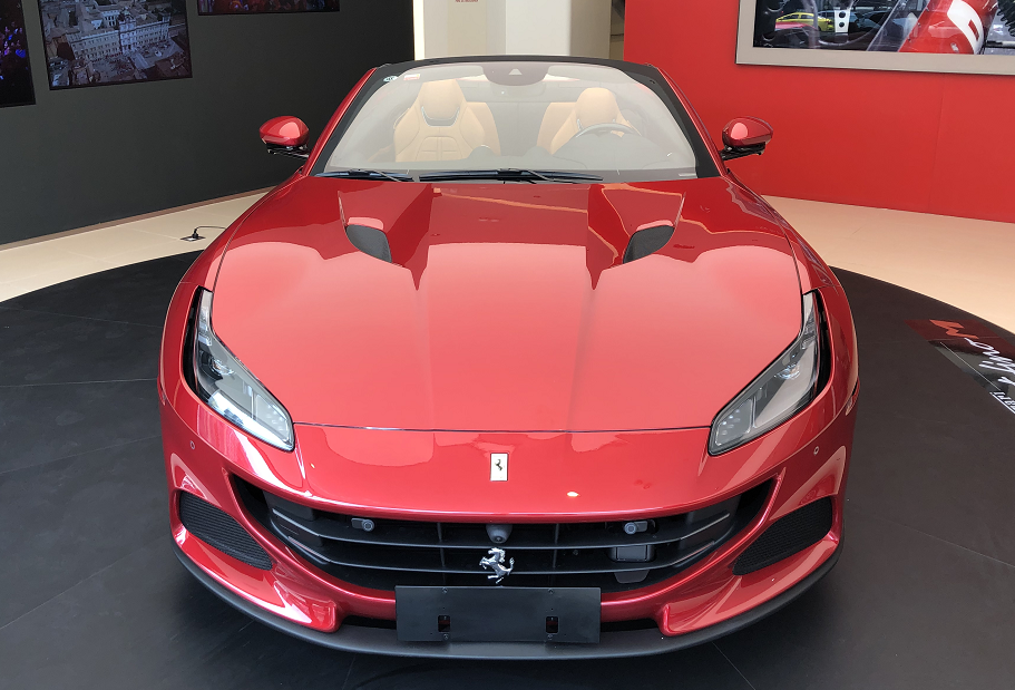 静赏portofino m!初识法拉利硬顶敞篷魅力:真想要!