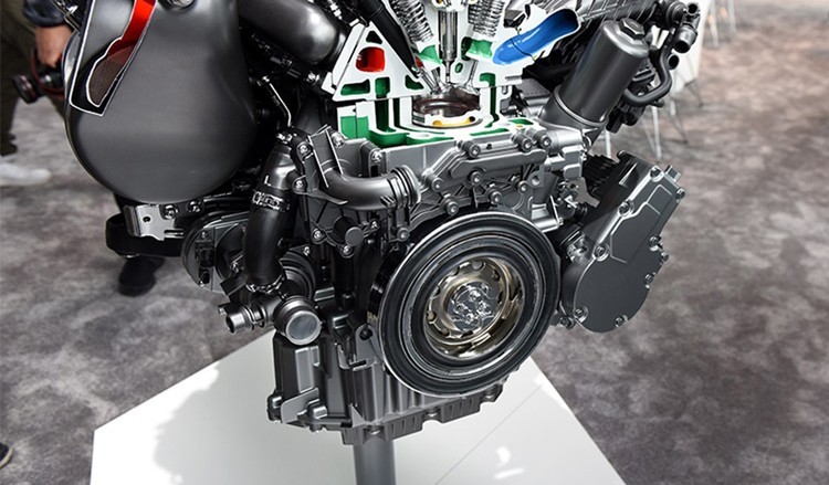 5t!奔驰m254引擎牛在哪?