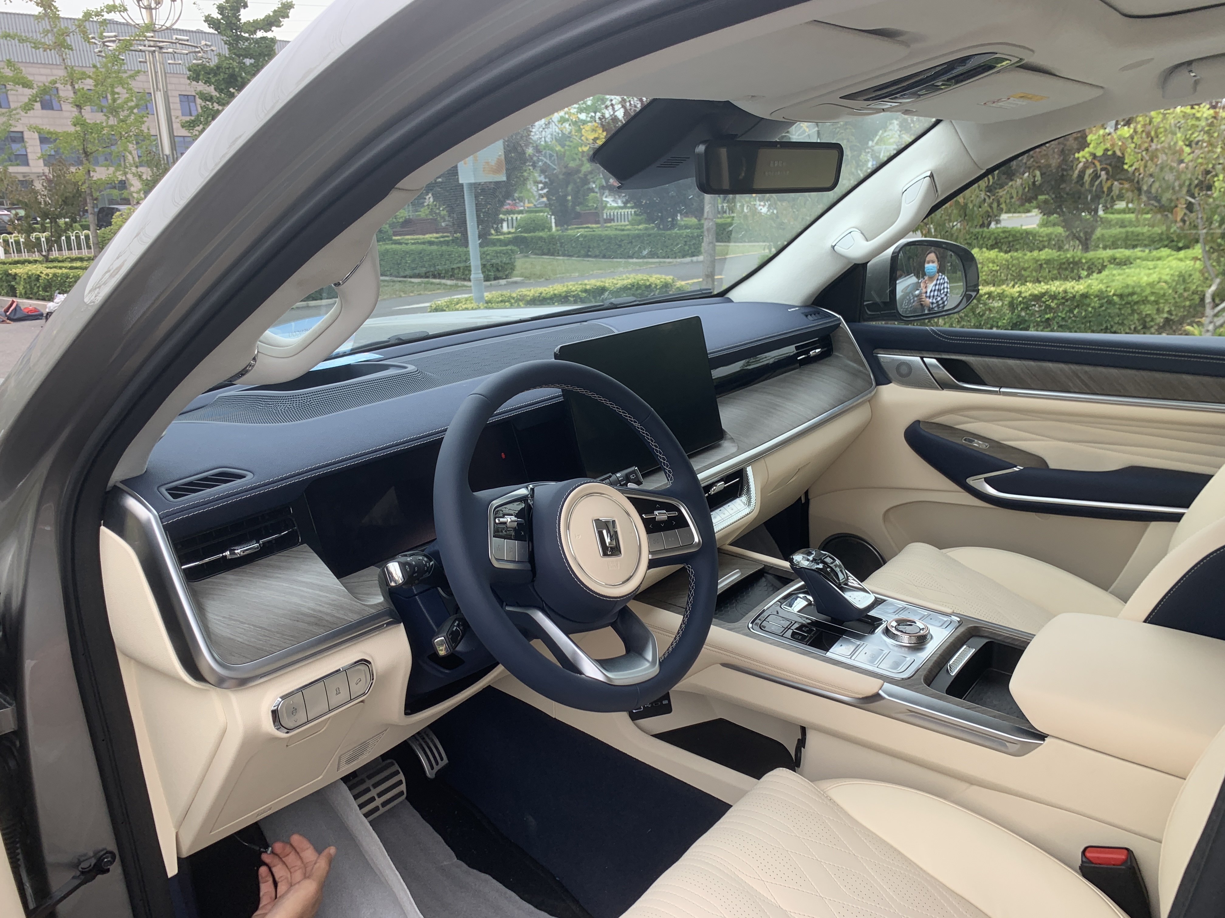 坦克500豪华运动型实车体验丰田坦途既视感内饰真的很香