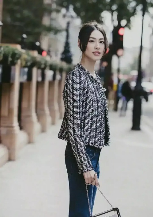 PicsArt_11-30-11.25.26