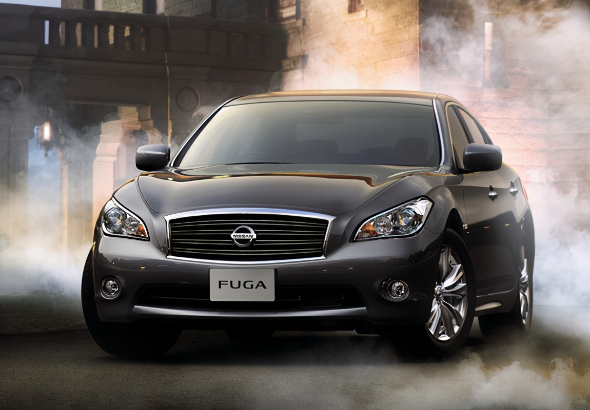 没落的日系三大旗舰车,本田里程,丰田皇冠,日产风雅你都认识吗