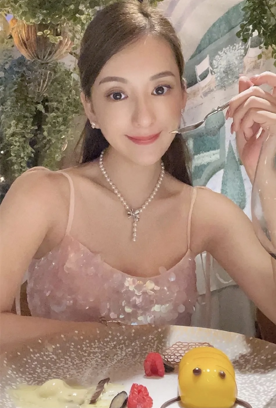 AD6BB754-3738-4D07-AFB2-004BAD59CE47