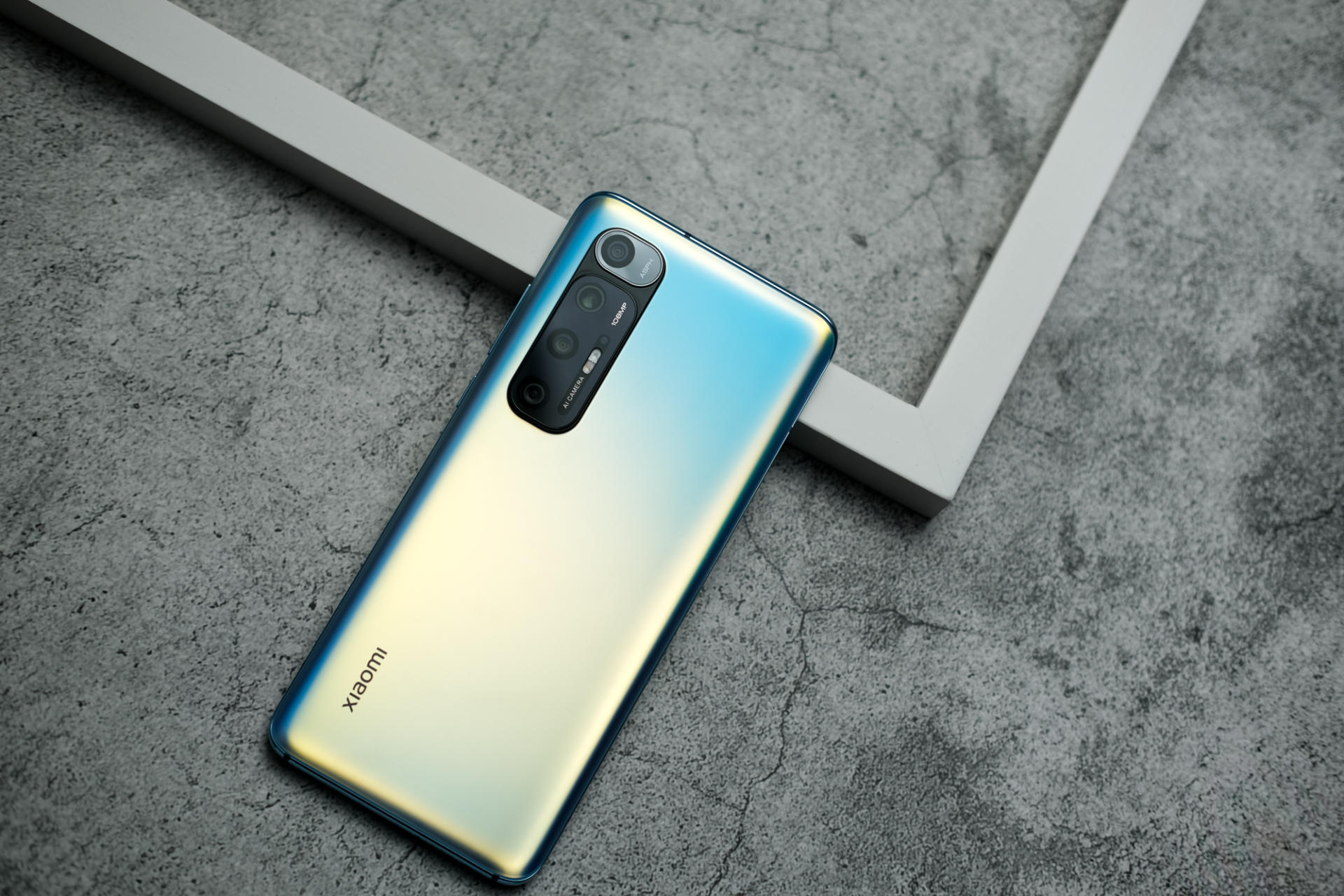 "底大一级压死人",首发三星gn2:小米11超大杯,拍照很强__凤凰网