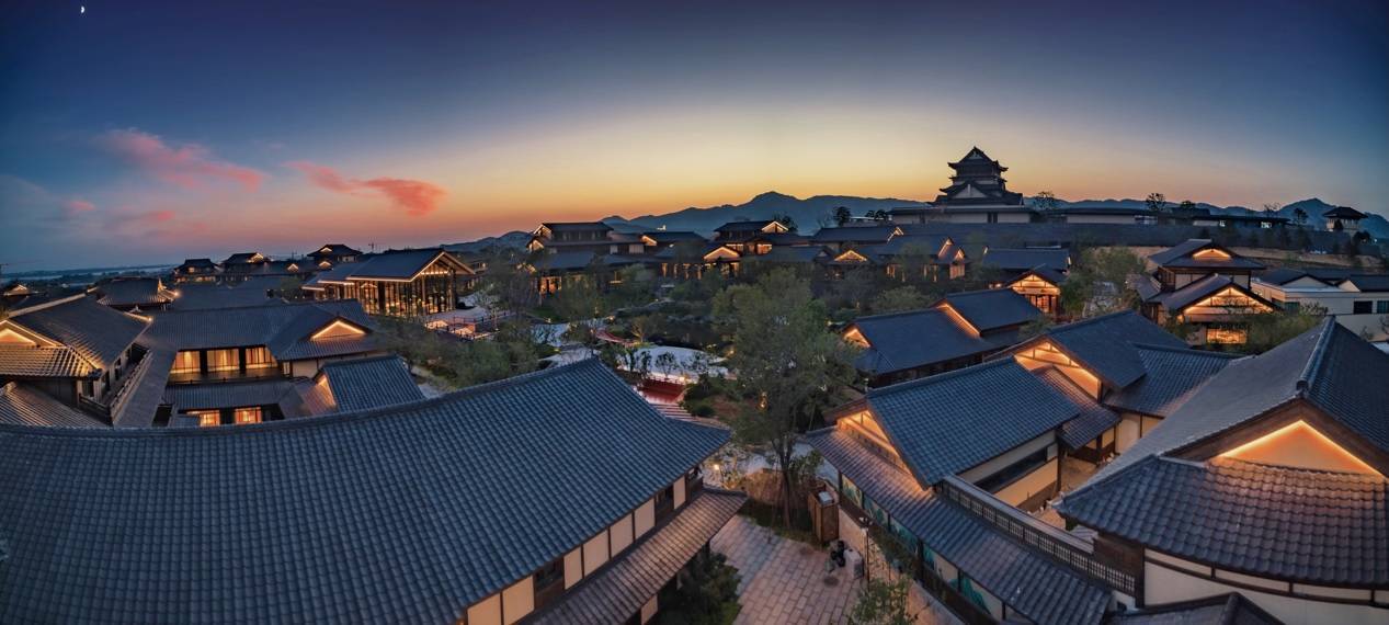 融创阿朵小镇首绽青岛微度假目的地阿朵花屿即将迎客