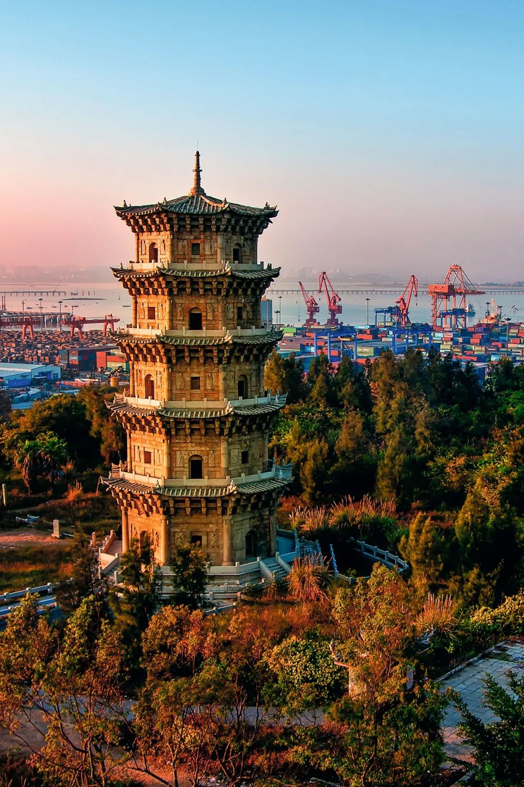 【携程攻略】北京颐和园景点,北京的颐和园是世界遗产，在我们中国，属于世界遗产范畴之内的“有牌…