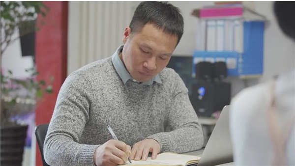 都市筑梦者蒋海波身处青藏高原都市丽人助我走向事业辉煌