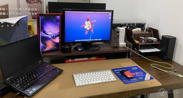 属于X230的办公桌