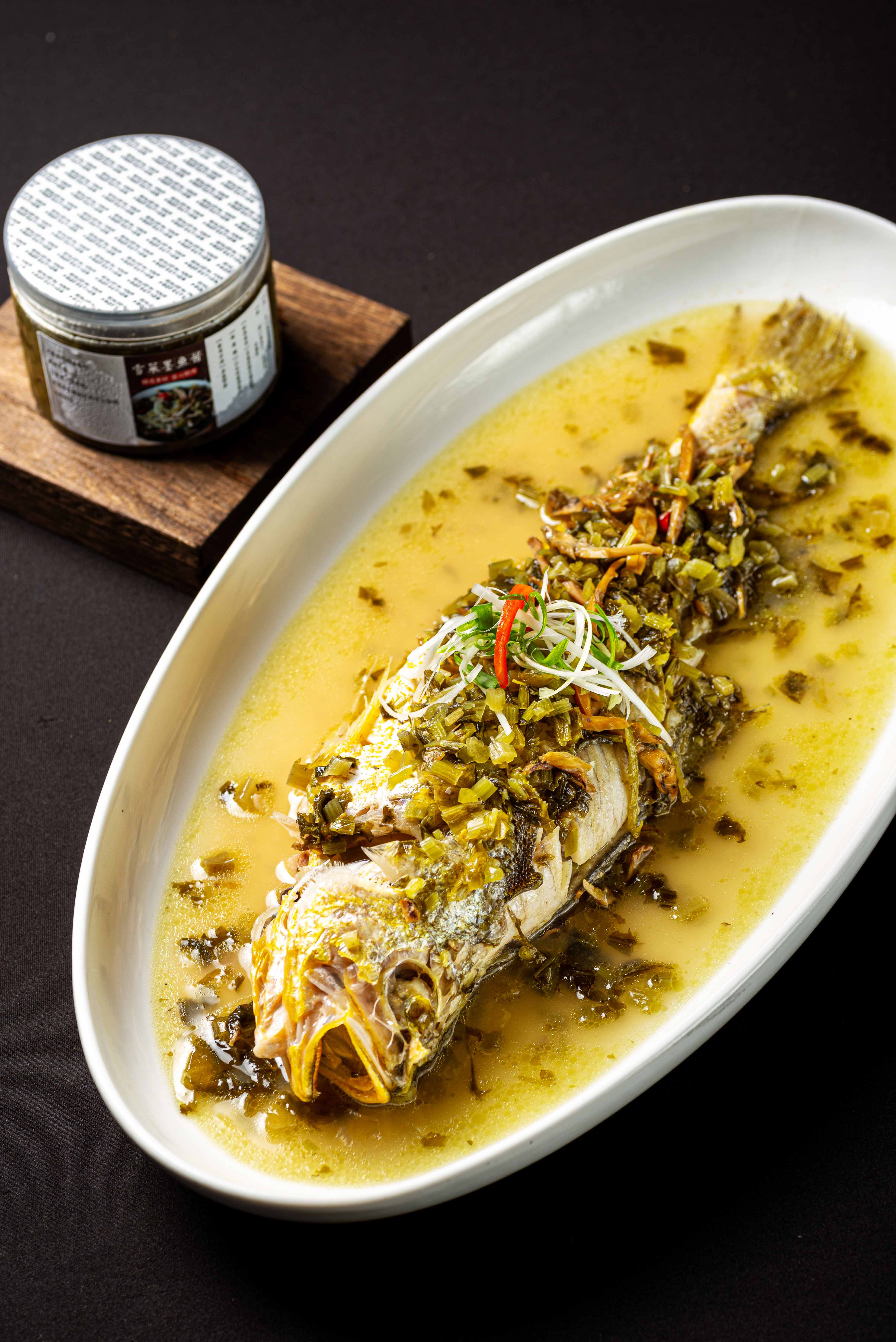 雪菜汁大黄鱼