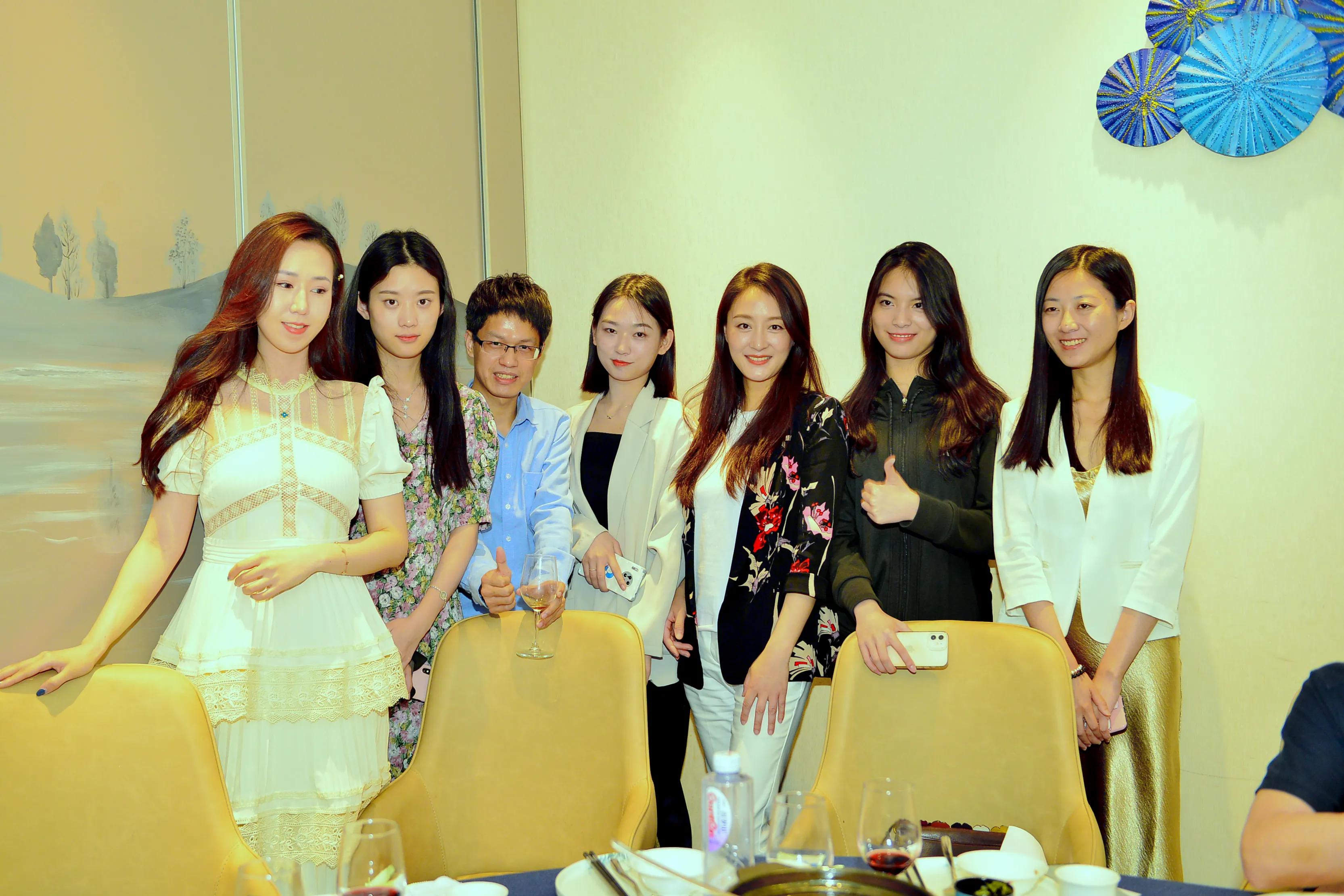 精英名流,女神艺人汇聚2021沪苏精英名流联谊会暨杨光生日聚会