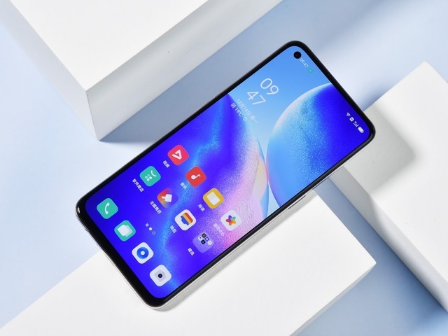 在影像系統的傳感器上,oppo reno5 pro 採用了oppo與索尼聯合開發的