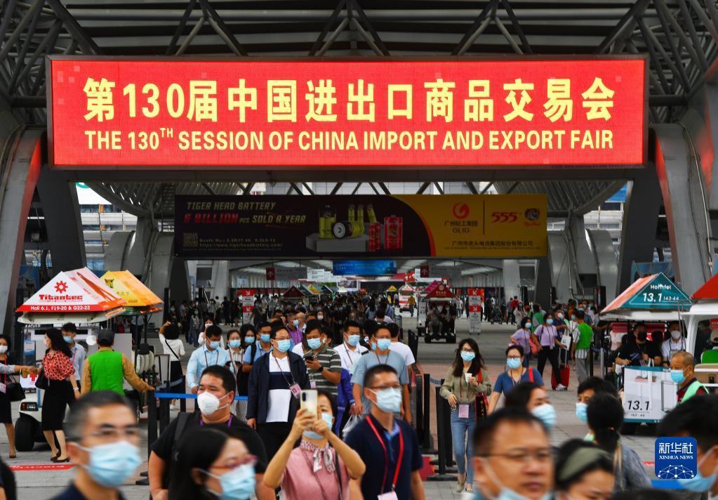 这是10月15日在广东省广州市拍摄的第130届广交会现场。新华社记者 刘大伟 摄