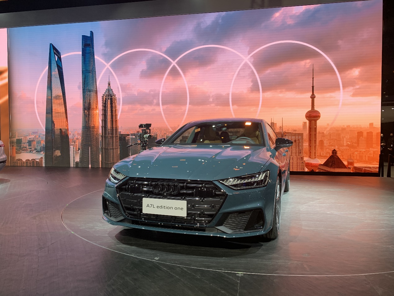 没溜背就是没灵魂?上汽奥迪a7l实车真香