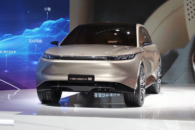 2021上海车展:实拍恒驰9 中型纯电suv/将配星空顶