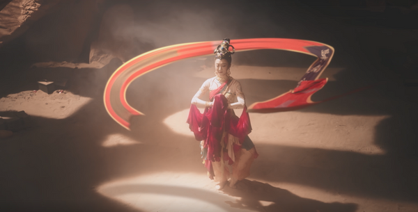 "国民手游"《和平精英》又出新招!和特种兵们一起领略西域风情