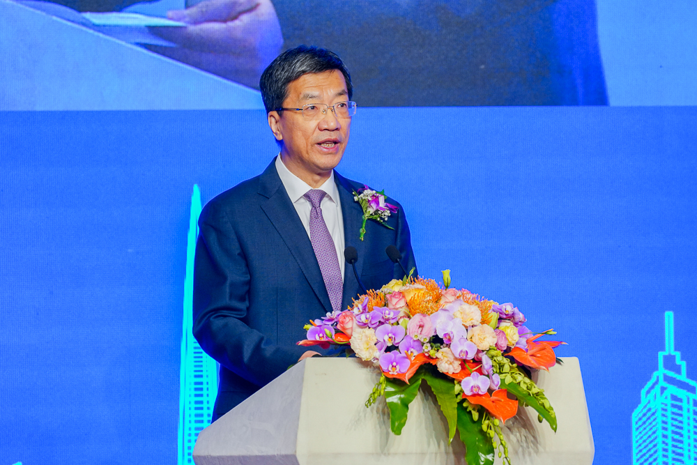 怀进鹏谈人工智能:科技越是高歌猛进,越应思考伦理风险问题