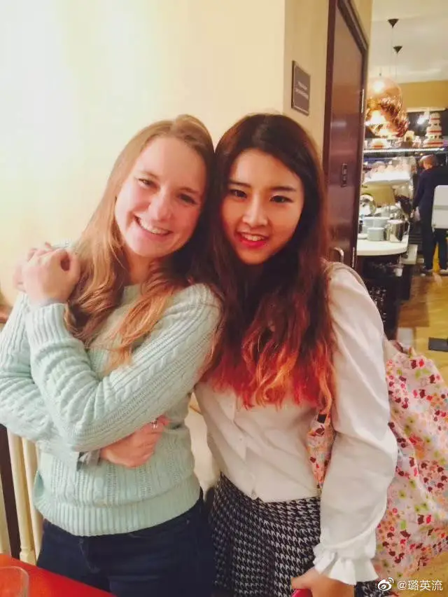 的照片……和无数风华正茂的女孩一样,孙晨璐也曾享受过大好的青春