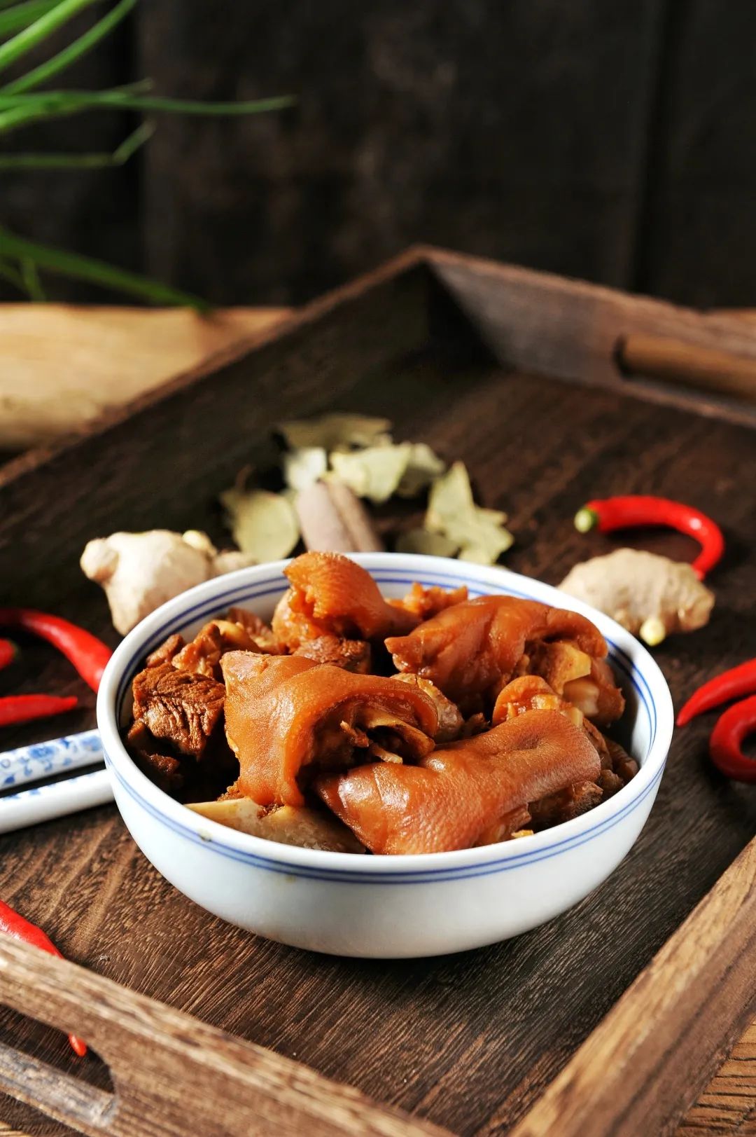 陶肽郎聊土锅系列4：高颜值猪脚姜，低温烹饪最重要