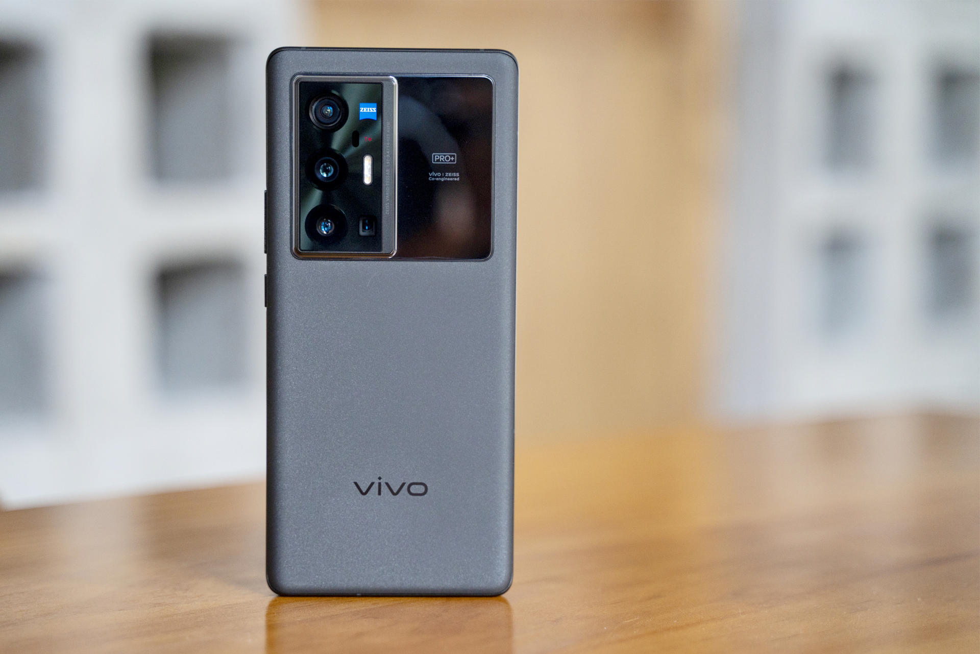 全面旗舰vivo x70 pro 上线,顶级性能,独特设计极具魅力__凤凰网