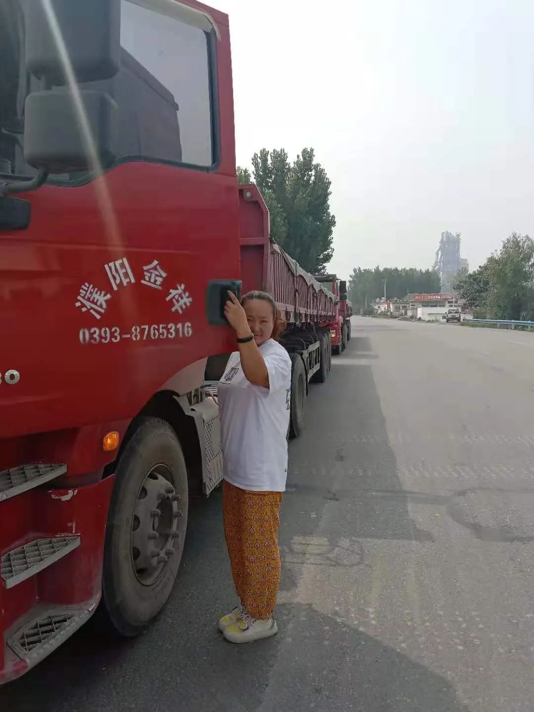 图 | 孔唯和她的车