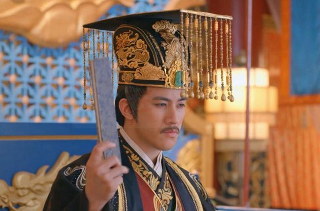 李治是被武则天操纵的懦弱君主吗7月15日649年唐高宗登基称帝