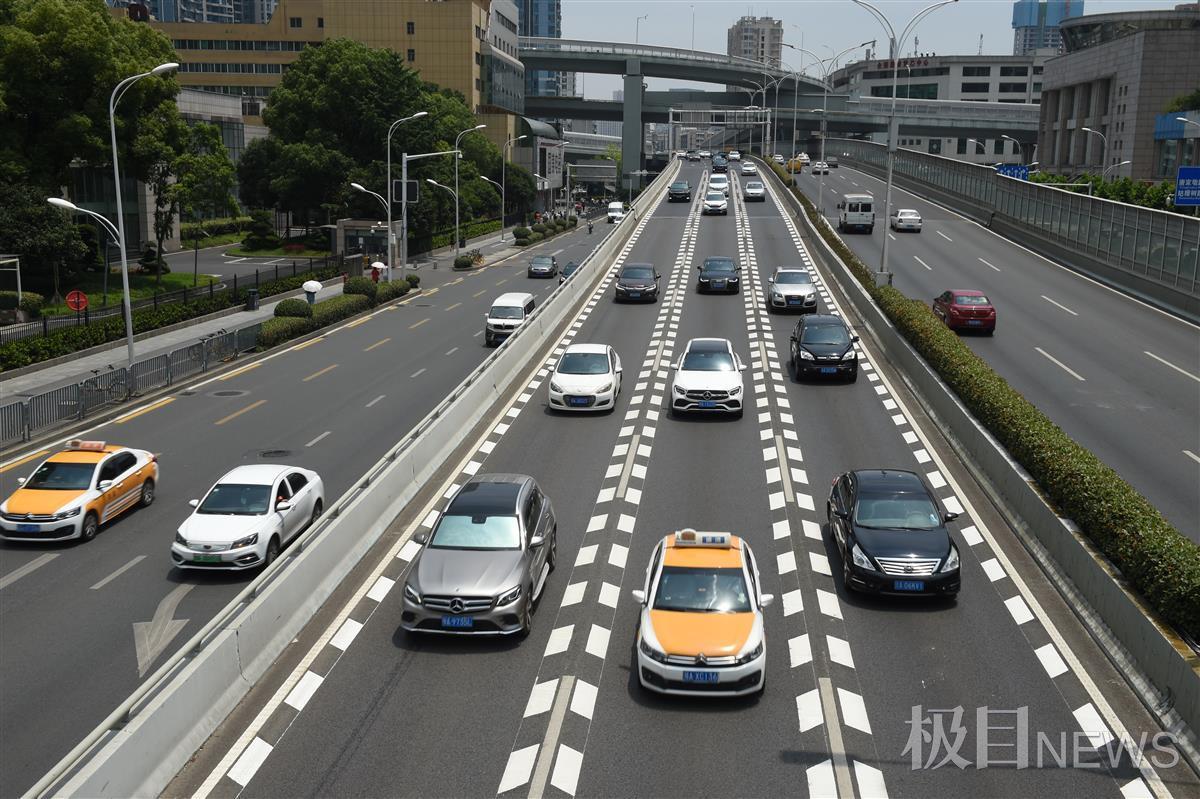 像鱼骨头又像拉链的标线是什么线武汉道路交通设施又上新了