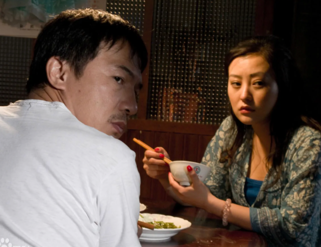 被邓超抛弃,遭李光洁出轨…揭露郝蕾的心酸情史