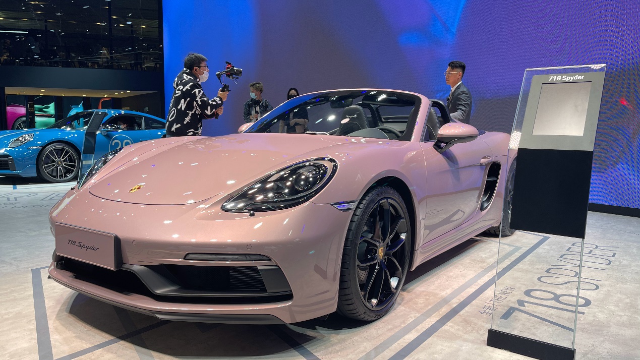 保时捷718 spyder上海车展预售,73.8万,香不香__凤凰网
