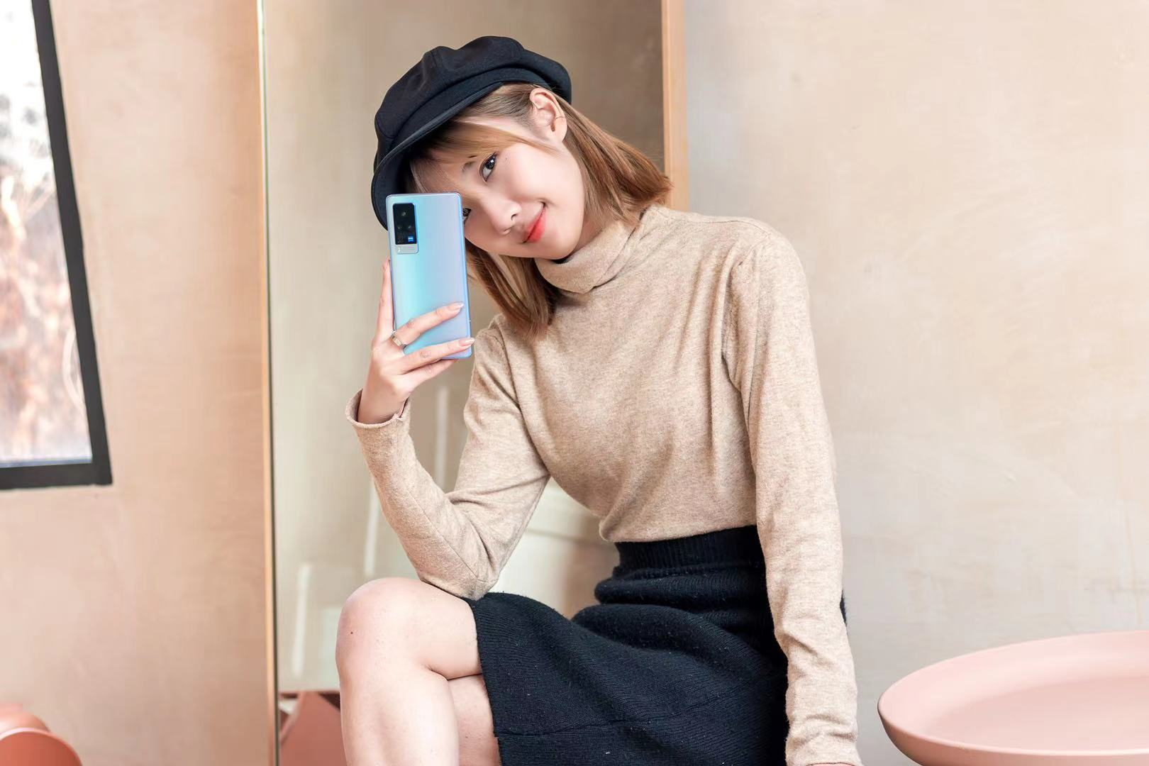 打开凤凰新闻,查看更多高清图片颜值出众,独领风骚vivo x60 pro这次为