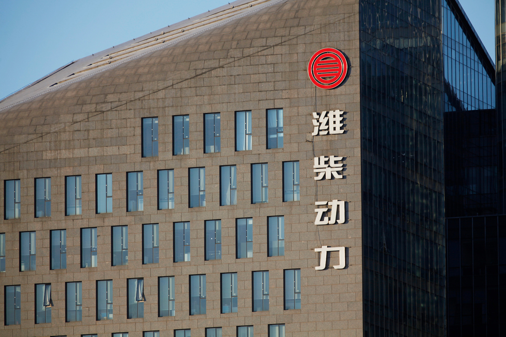 潍柴动力多元化发展半年盈利643亿10年投300亿研发动力发动机