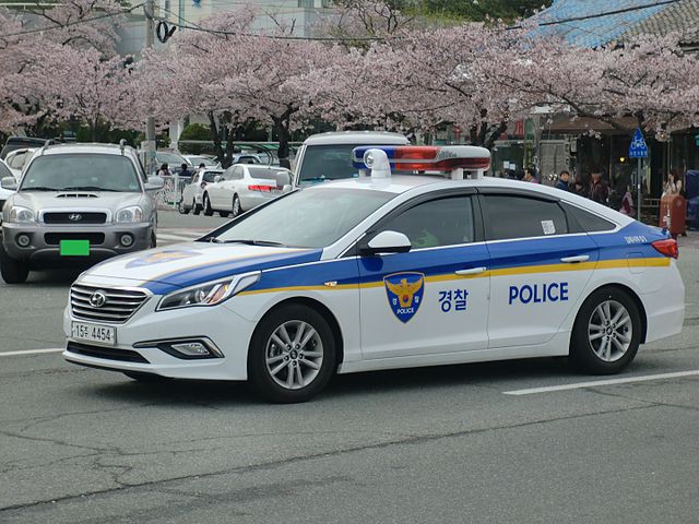 640px-Gimhae_Seobu_Police_Station_Patrol_Car.JPG