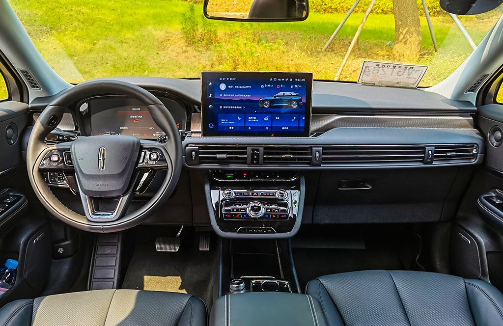 能上绿牌,内饰更豪华,试驾林肯冒险家phev版本