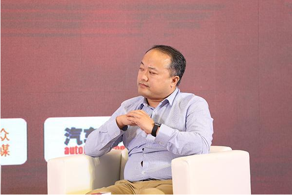 王友,联合创始人樊铮,二手车事业部总经理胡永平等多位高管被"一锅端"