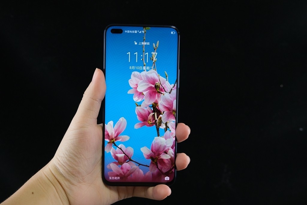 荣耀x20评测:将双曲面搬到背部,又是档位直屏手机的屏占比之最