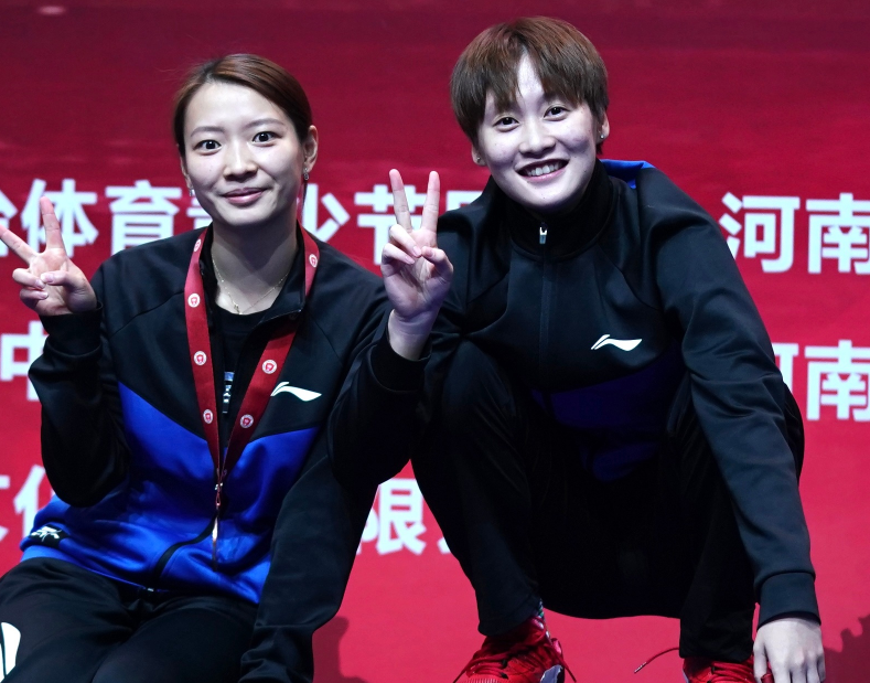 9年努力,陈雨菲还差一步奥运登顶!曾打不过何冰娇,被国羽退货