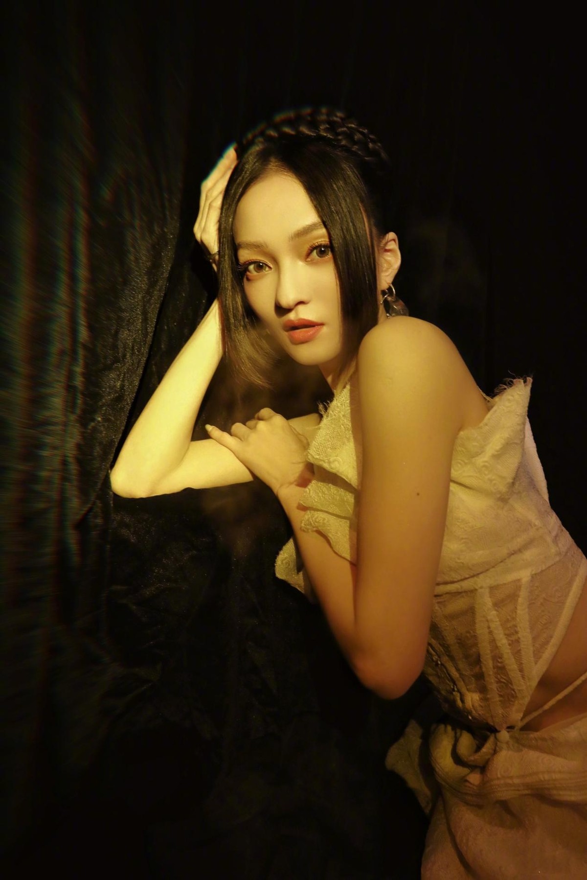 张韶涵《战神遗迹》又放大招了!"战神音"横扫手游宇宙