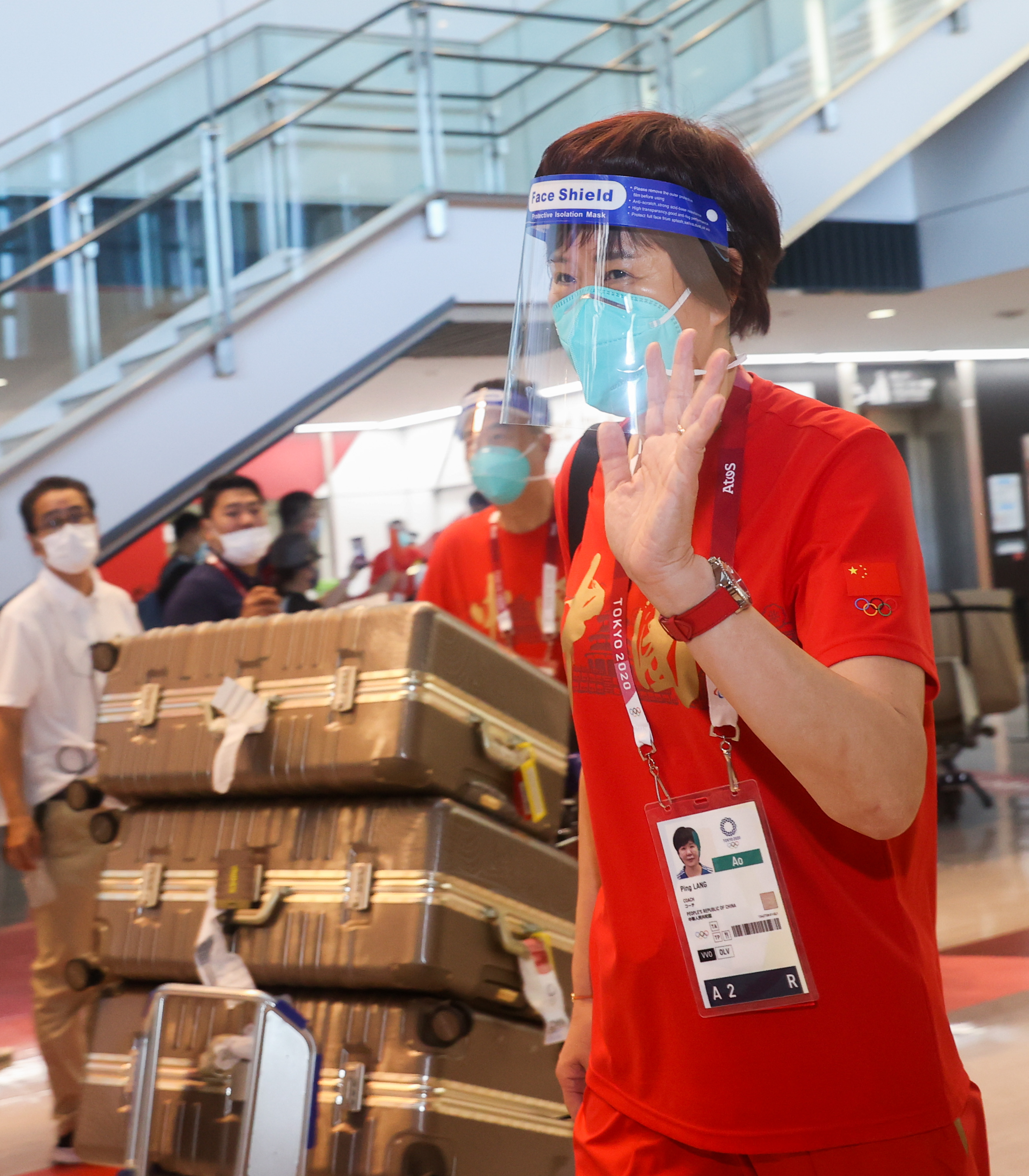 （<em>东京</em><em>奥运会</em>）（4）中国<em>体育</em>代表团部分成员抵达日本<em>东京</em> - 球皇体育
