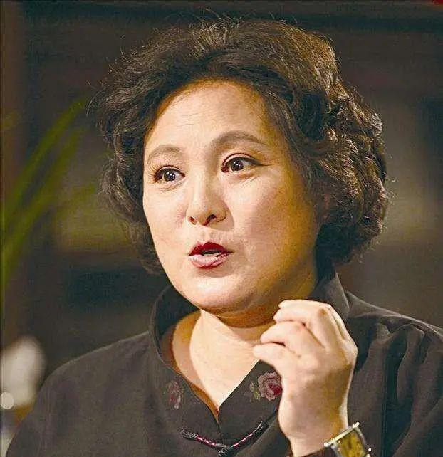 张芝华令人印象深刻的一部作品,是在《回家的诱惑》里扮演林品如的