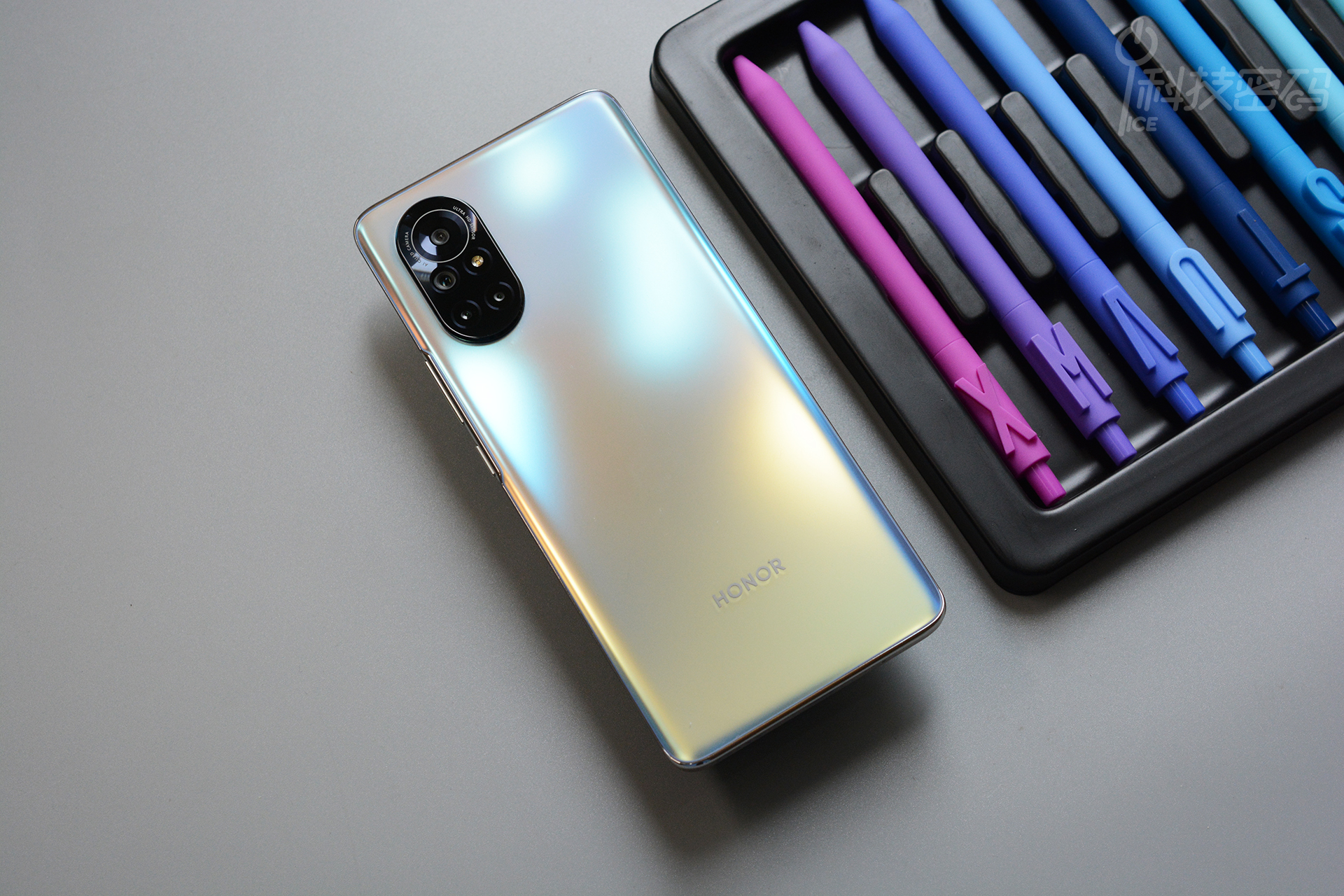 全面表现 轻薄时尚 荣耀v40轻奢版体验分享