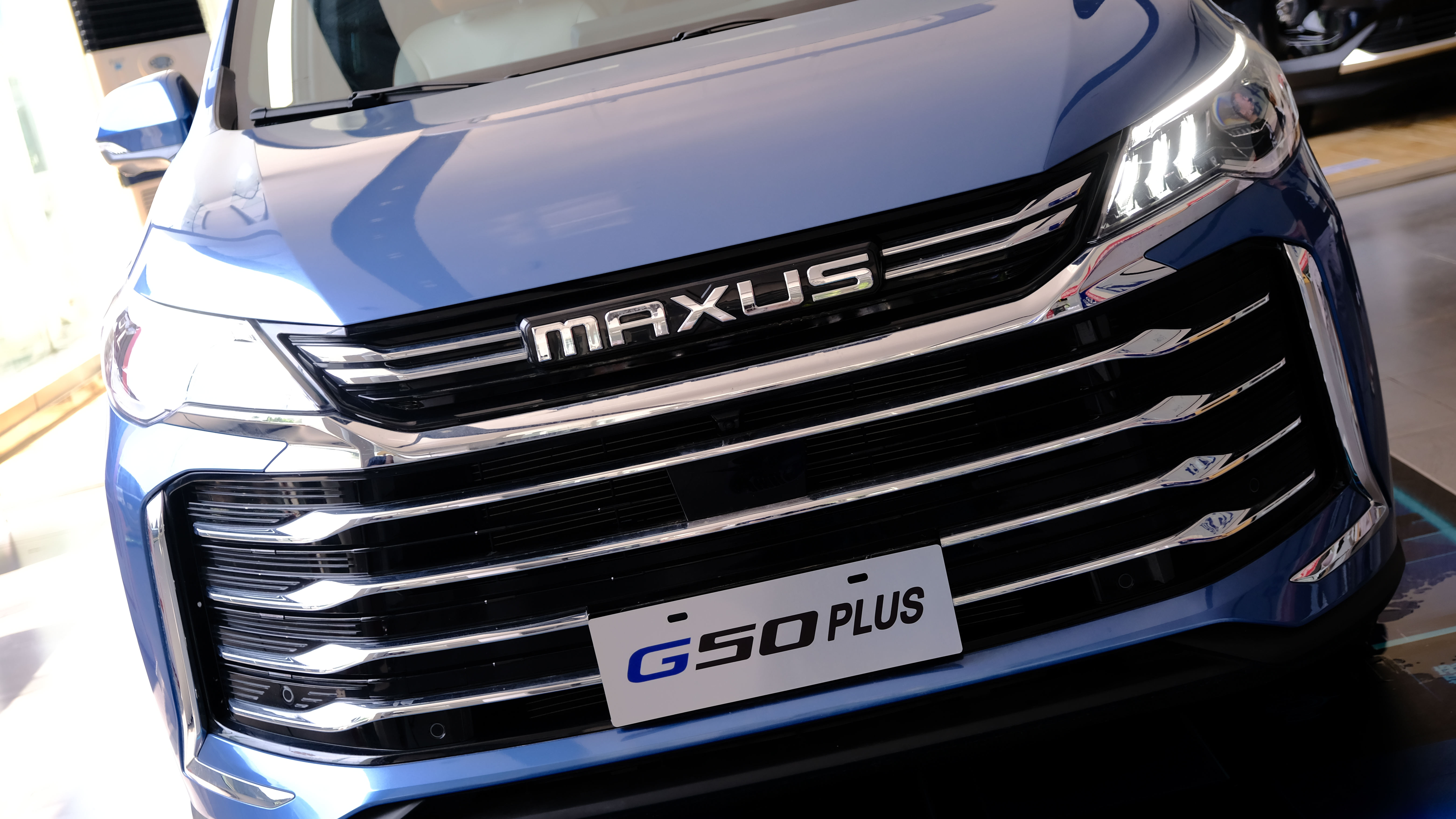 实拍上汽大通g50 plus,标配2 2 3七座布局,解决多孩出行痛点__凤凰网