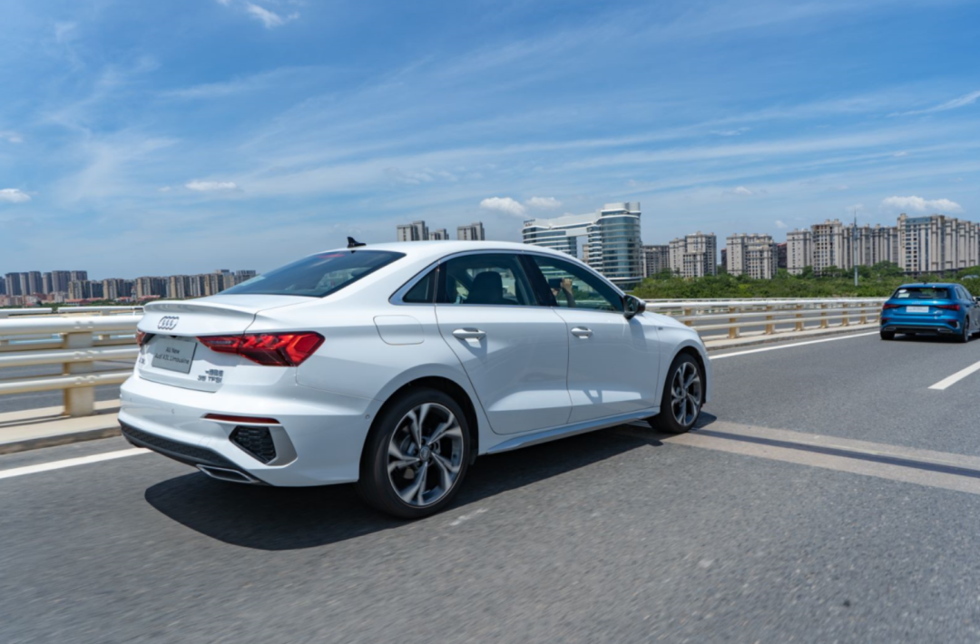 奥迪a3l试驾报告,加长,三厢,照样有运动魂