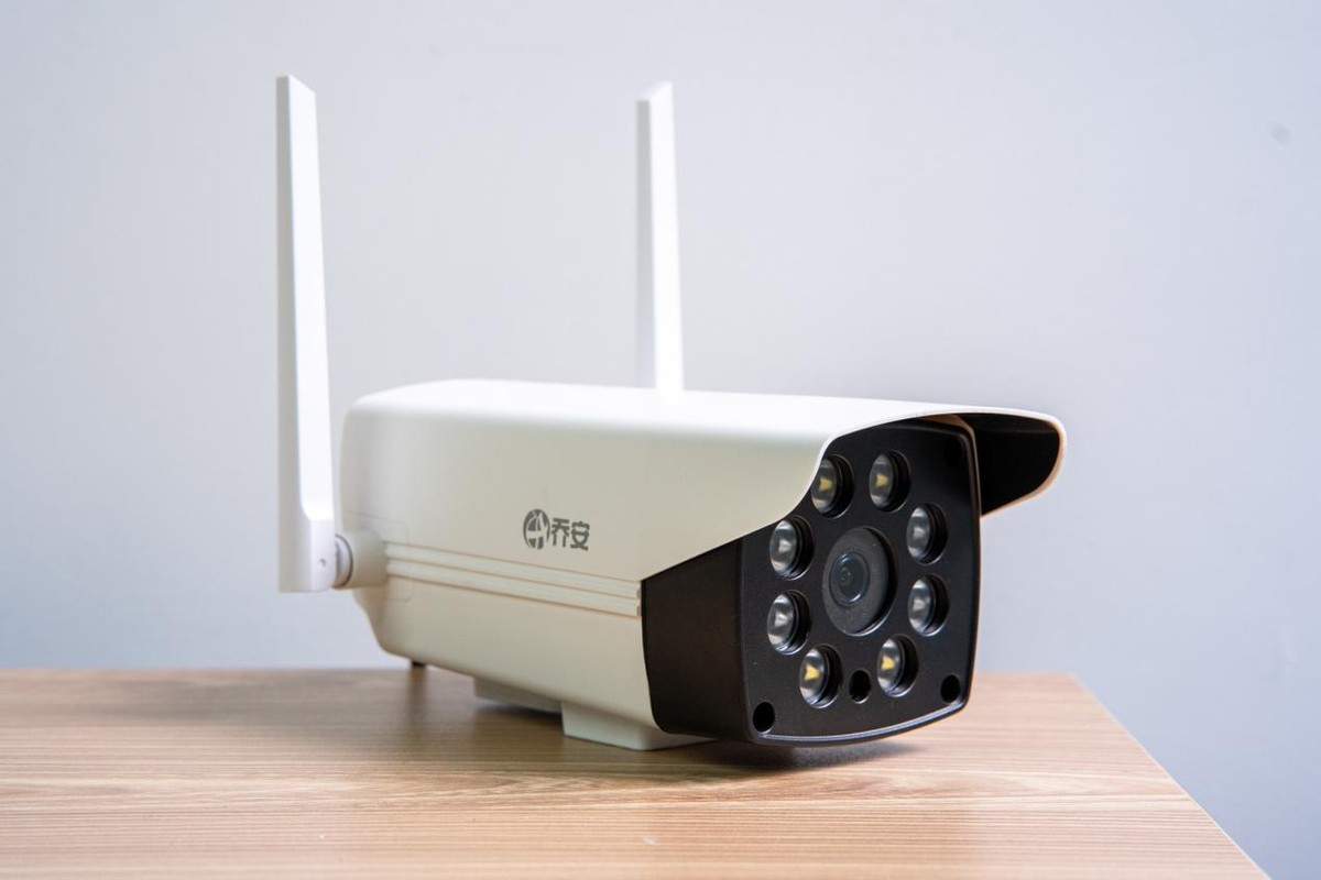 乔安户外监控摄像机体验:400w像素看得清晰,还能主动防御__凤凰网